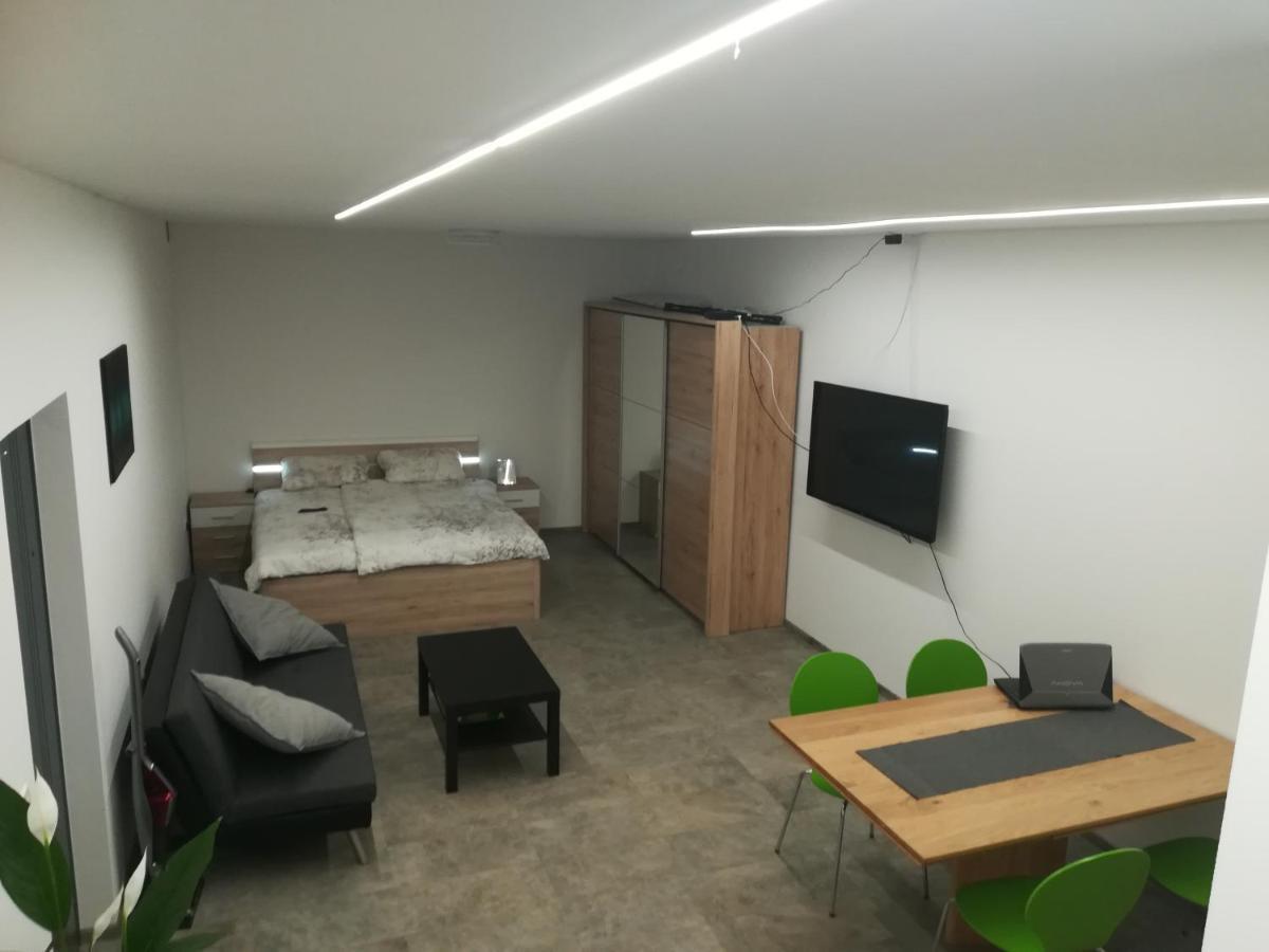 Place Near Casino Mond - Apartma Urska سينتيلي المظهر الخارجي الصورة