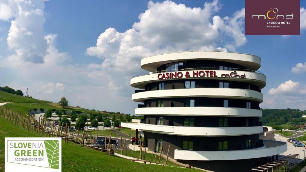 Place Near Casino Mond - Apartma Urska سينتيلي المظهر الخارجي الصورة
